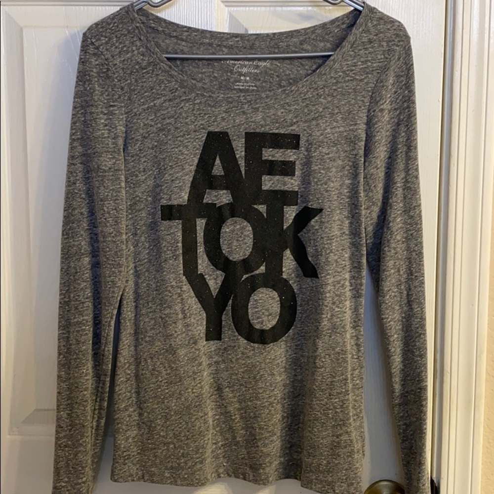 American Eagle Gray Long Sleeve
